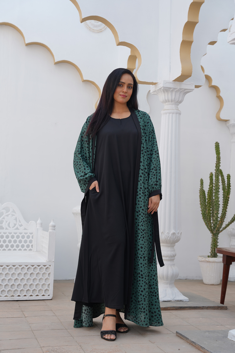 Black Georgette Inner Maxi with Dark Green Black Dotted Gown Double Abaya.